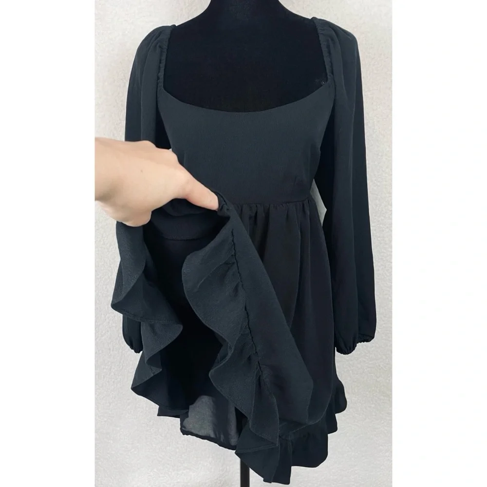ABERCROMBIE & FITCH • Black Ruffle-Trim Long Sleeve Babydoll Mini Dress, SP - Picture 14 of 16